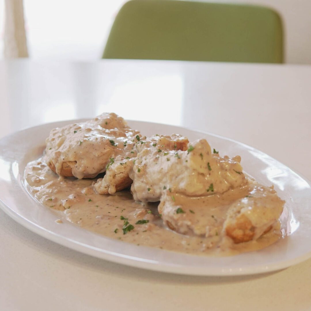 Morning Squeeze signature dishes Biscuits & Gravy
Hangover Bowl
Gypsy Steak Skillet
